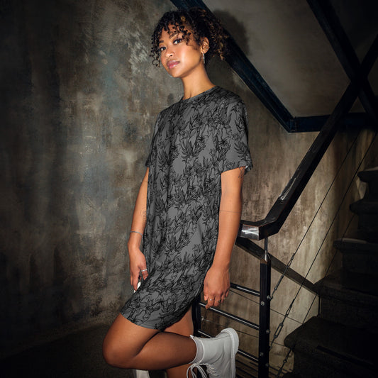 trinity t-shirt dress, three in the trees, model mock up